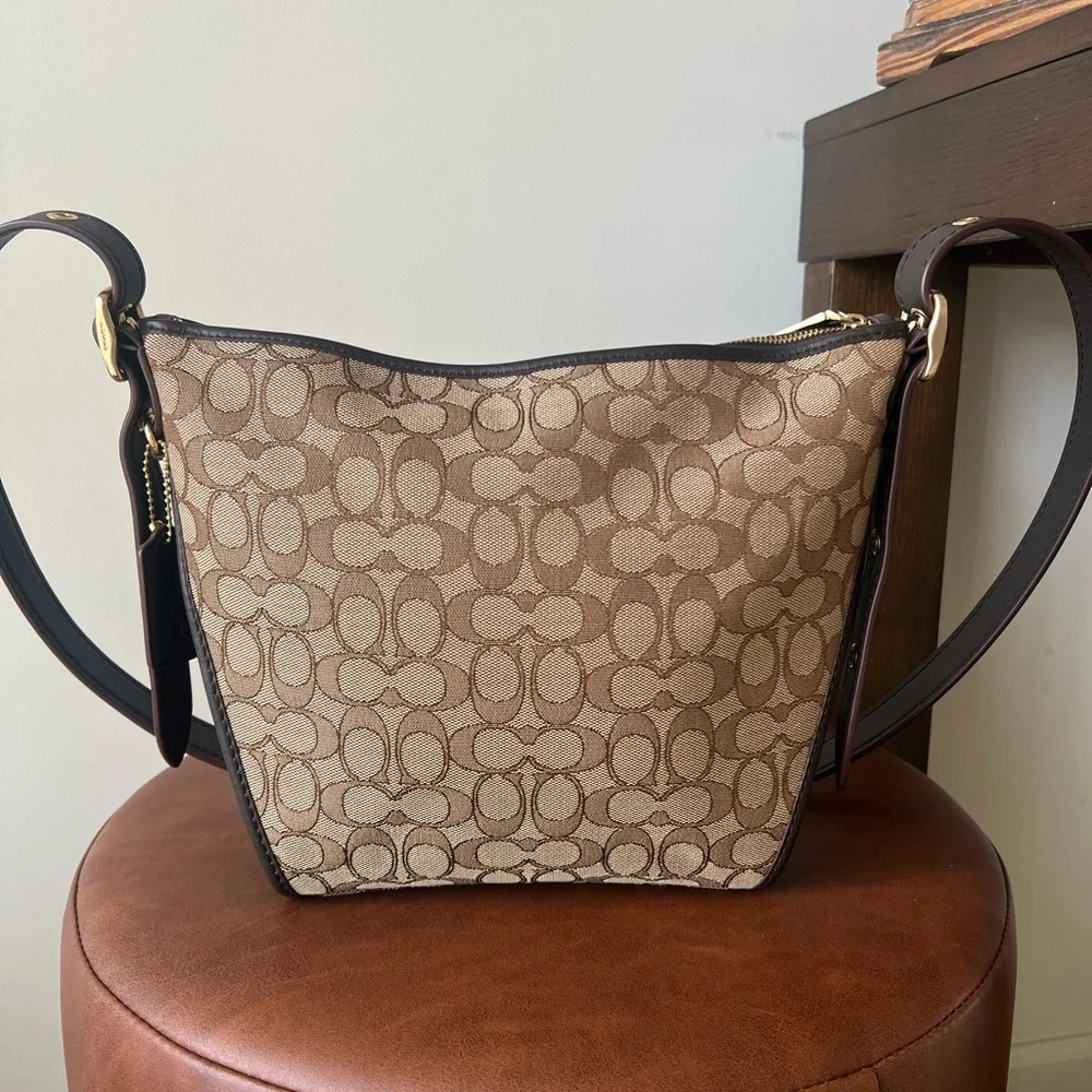 Coach Brown Signature Jacquard & Leather Crossbody Dufflette Shoulder Bag - Picture 3 of 11